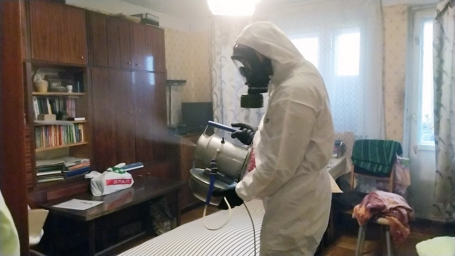 ФОТО Безопасны ли препараты для дезинсекции в Кировском? | подробно